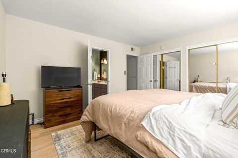 Tiny photo for 950 Seaside Court, Ventura, CA 93001 (MLS # V1-37281)