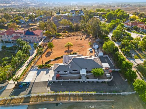 Photo of 16025 Perry Heights Dr, Riverside, CA 92504 (MLS # IV26070704)