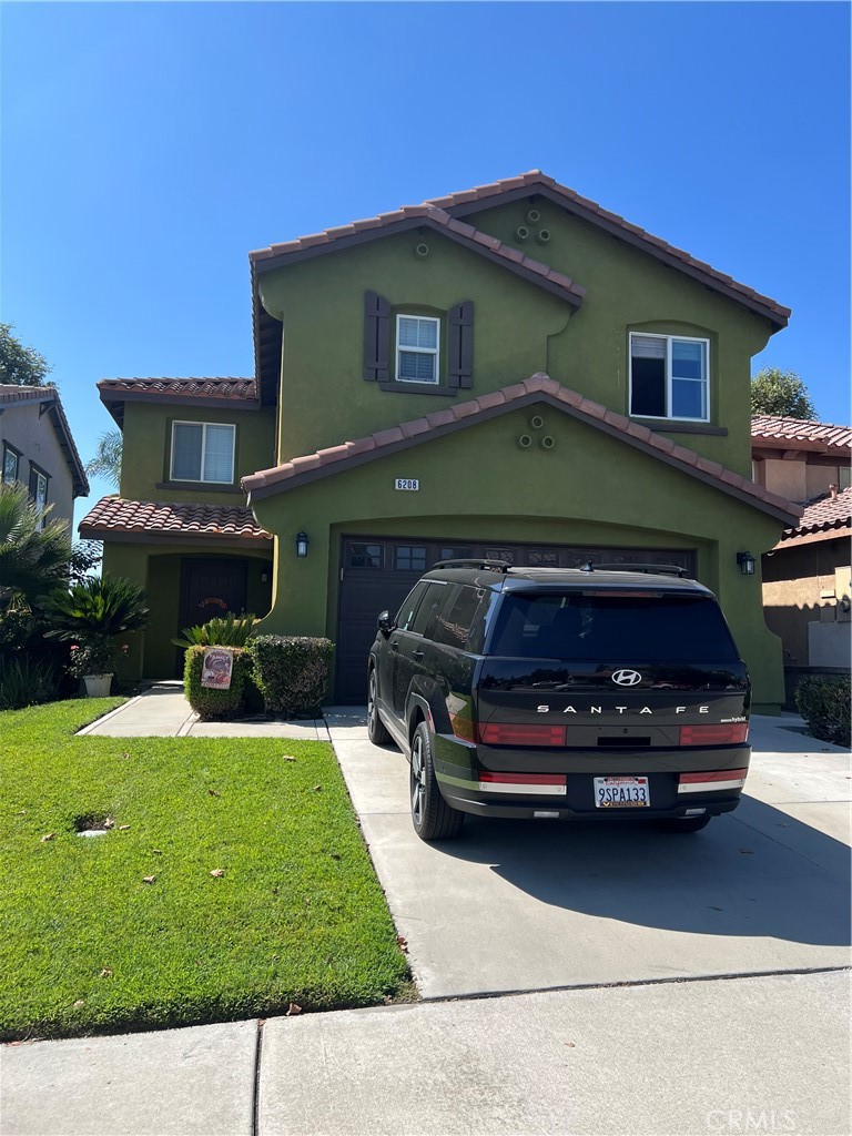 Investor Special in the highly desirable Sierra Lakes Golf Course Community of North Fontana! This spacious 3 bed, 3 bath property offers over 2,700 sq ft of living space with tons of potential to add value. *FIXER*
Backyard opens directly to the golf course — a Golfer’s Dream with stunning views that must be seen to be believed. The property is in need of cosmetic repairs throughout. The 4th bedroom has been converted into a teenager’s game room and can easily be restored with a door and closet addition.
Perfect for a fix & flip, buy & hold, or high-end rental in one of Fontana’s most sought-after neighborhoods.