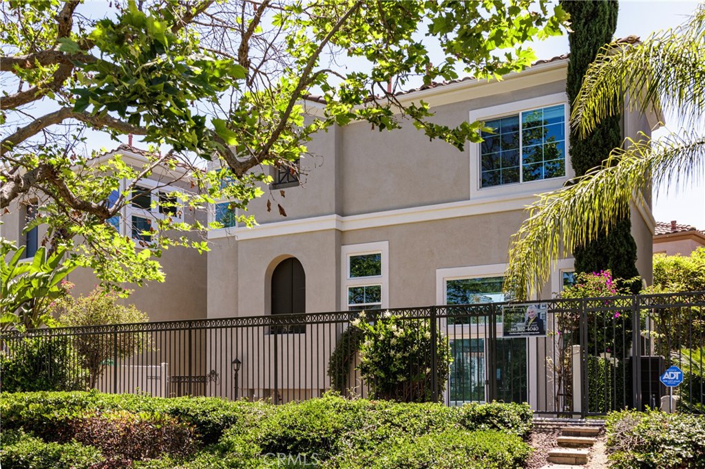 Cierra Del Lago (CDL) - Residential Lease