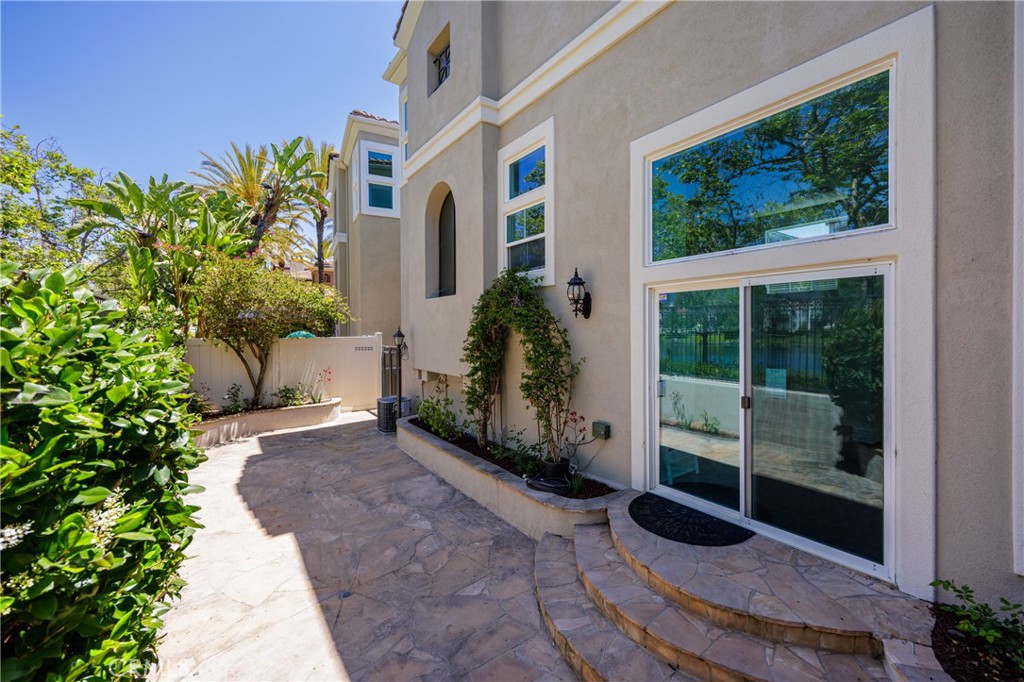 Cierra Del Lago (CDL) - Residential Lease