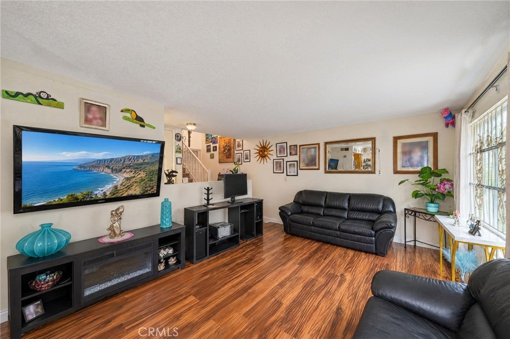 13145 Bromont Avenue 9