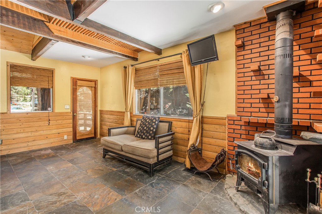 9323 Cedar Dr.