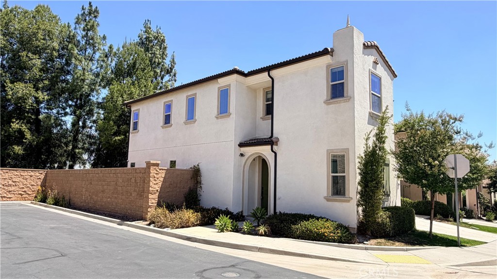 1801 Marquez Way