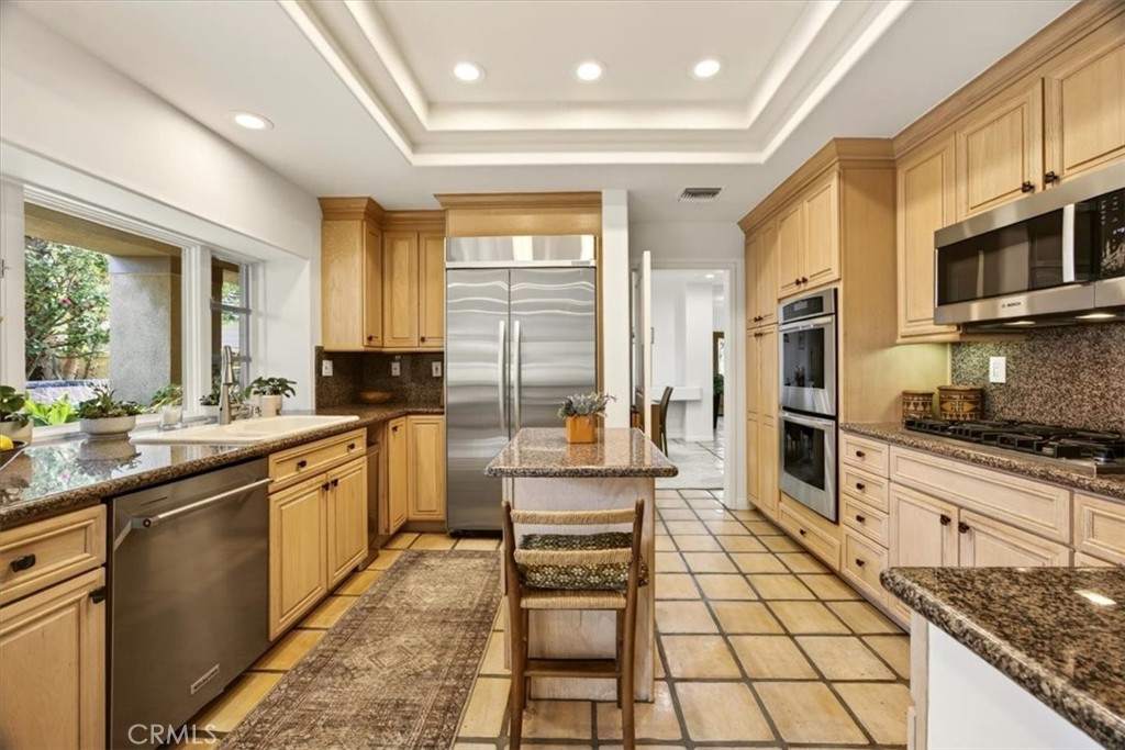 36 Hillcrest Meadows