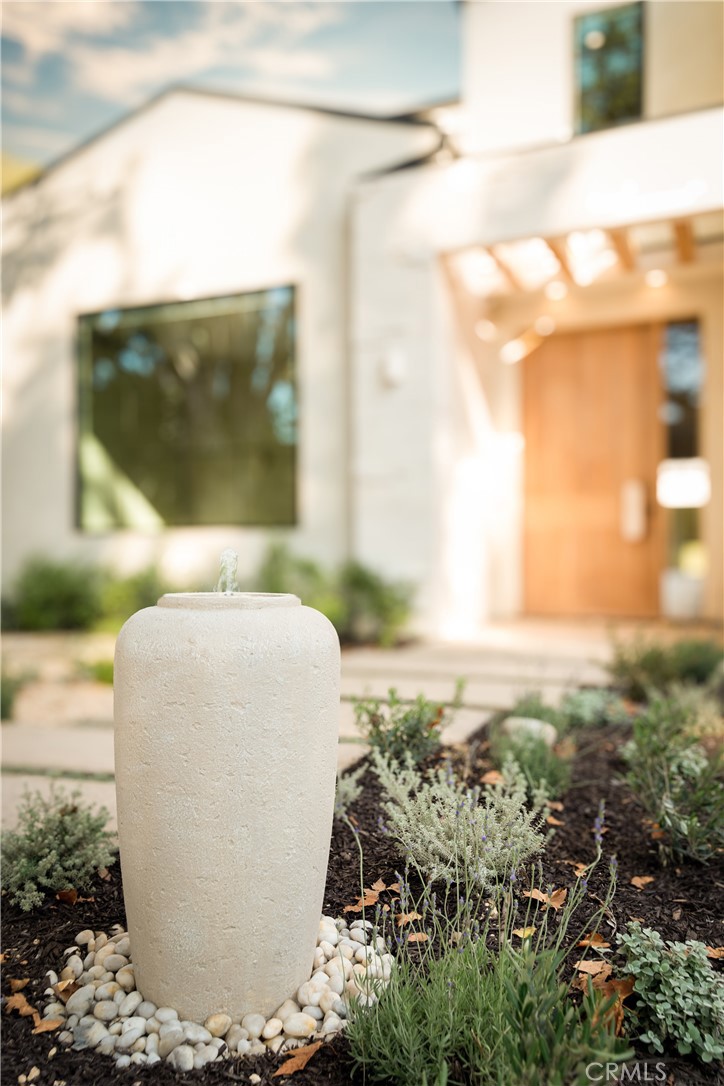 4170 Sunnyslope Avenue