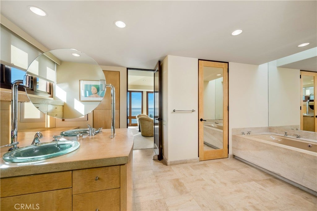 49 Lagunita Drive, Laguna Beach CA 92651 - Photo 27