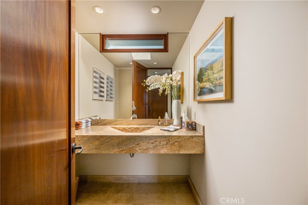 49 Lagunita Drive, Laguna Beach CA 92651 - Photo 24