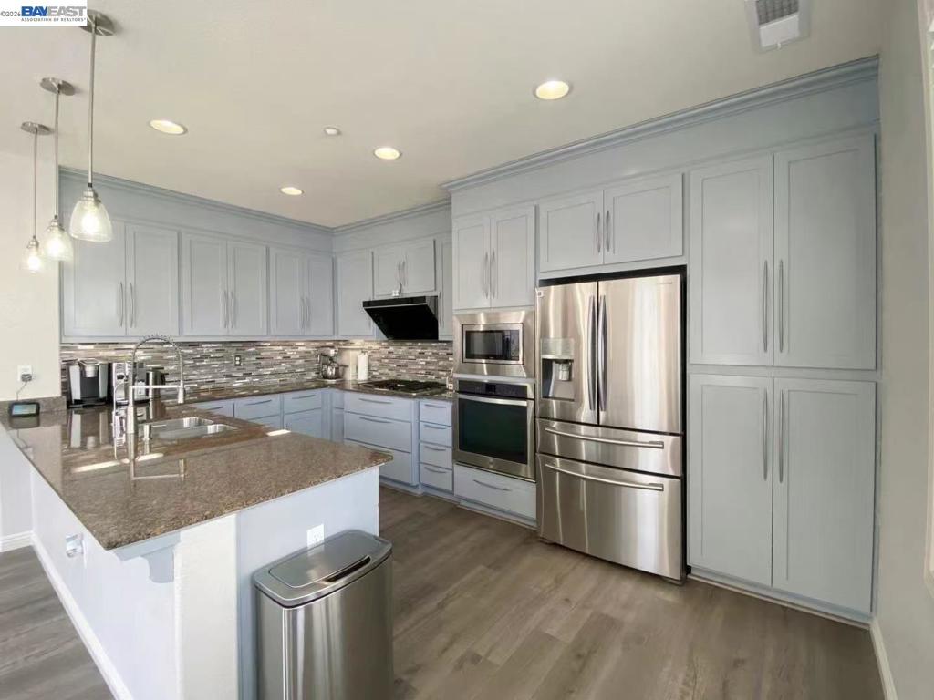 4685 Rimini Ct