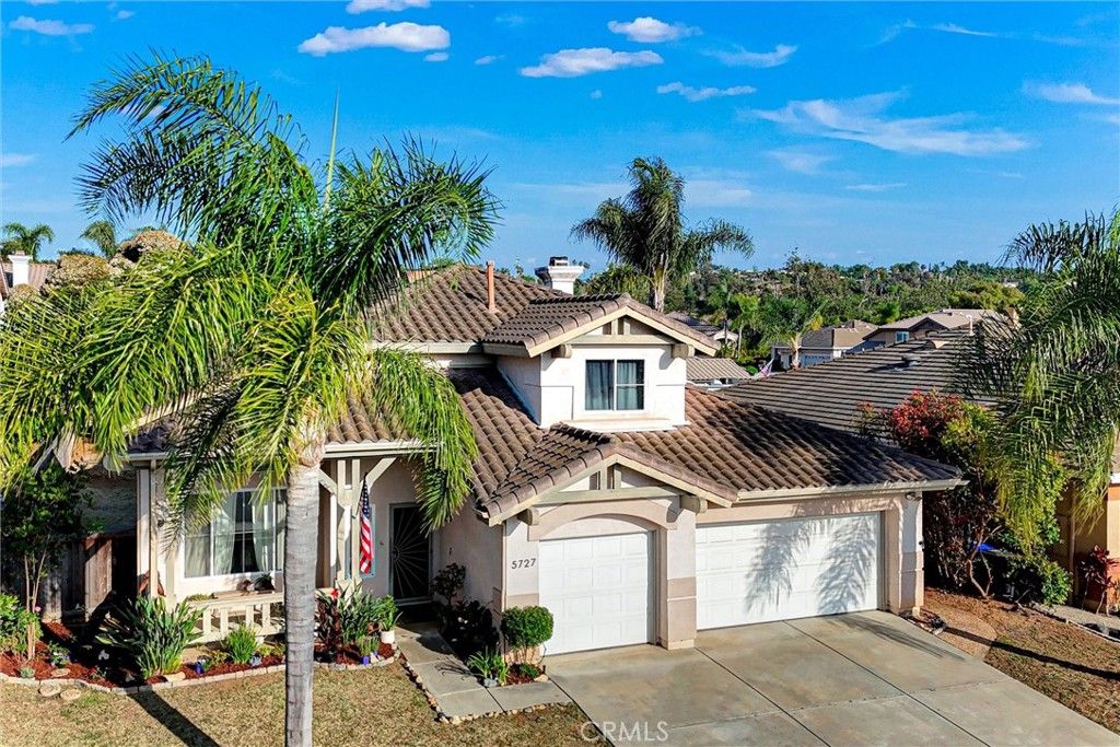 Photo of 5727 Dartmoor CIR, Oceanside, CA 92057 (MLS # ND26097712)
