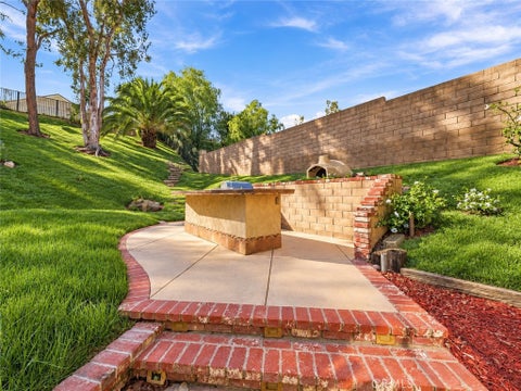 Tiny photo for 6906 Hastings St, Moorpark, CA 93021 (MLS # SR26208485)