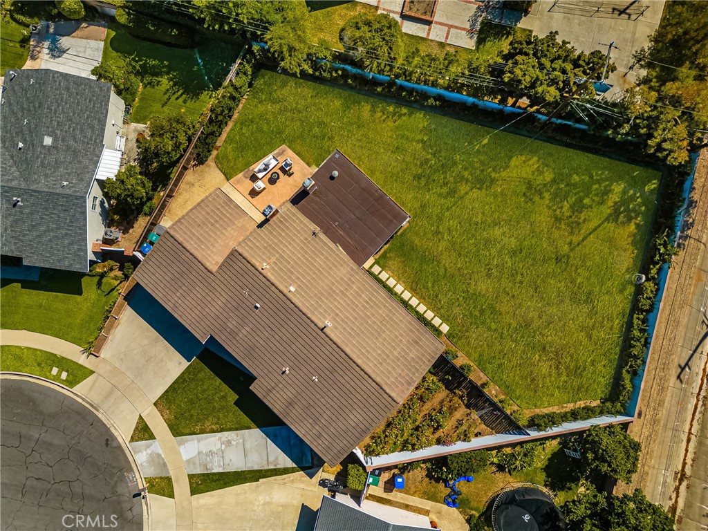 1522 Kenneth Drive