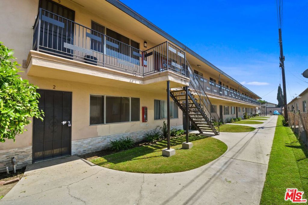 4502 Elizabeth Street