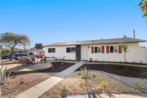 1313 N Crestlane Place Anaheim CA 92805