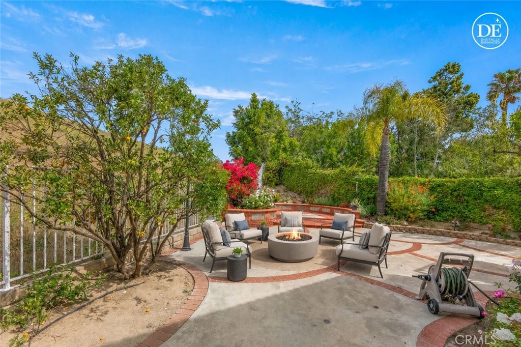 15449 Doris Court