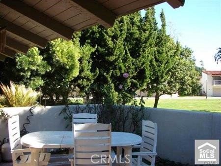 Prime East bluff Location – Single-Level Newport Beach Residence with Greenbelt View
Located at the end of a quiet cul-de-sac in the highly desirable East bluff community of Newport Beach, this elegant single-level home offers a rare combination of comfort, privacy, and scenic surroundings in a tranquil, park-like setting.
The open and airy floor plan features vaulted ceilings and an abundance of natural light throughout. The spacious living room includes a custom fireplace and built-in wall unit, providing a warm and inviting atmosphere for both everyday living and entertaining.
The private primary suite boasts a luxurious en-suite bathroom finished in travertine. Two additional generously sized bedrooms feature vaulted ceilings and mirrored closet doors. A second bathroom, also beautifully remodeled with granite and travertine finishes, accommodates family and guests.
Outdoor living is enhanced by a private atrium patio and a peaceful rear patio overlooking the greenbelt—offering relaxing views and a serene setting.
Ideally located just minutes from Newport’s beautiful beaches, Newport Bay, and top-rated schools. Residents also enjoy easy access to the premier shopping, fine dining, and entertainment options at nearby Fashion Island, including some of the area's most acclaimed restaurants.
This exceptional home offers the best of coastal living in one of Orange County’s most sought-after communities.