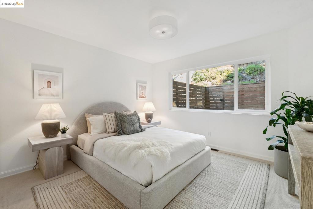 MONTCLAIR - Residential