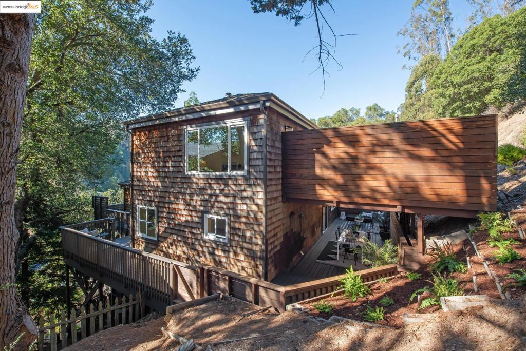 MONTCLAIR - Residential