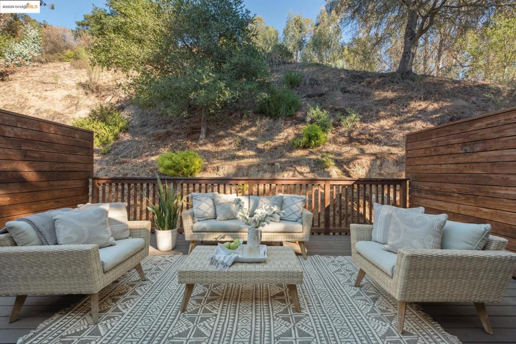MONTCLAIR - Residential