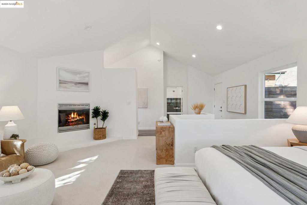 MONTCLAIR - Residential