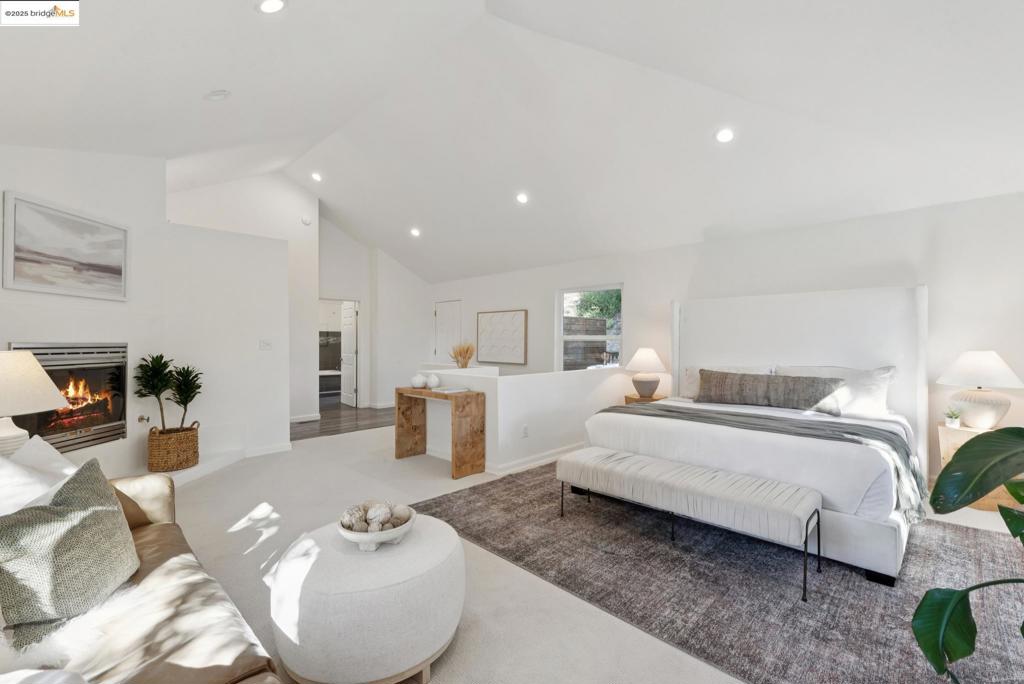 MONTCLAIR - Residential