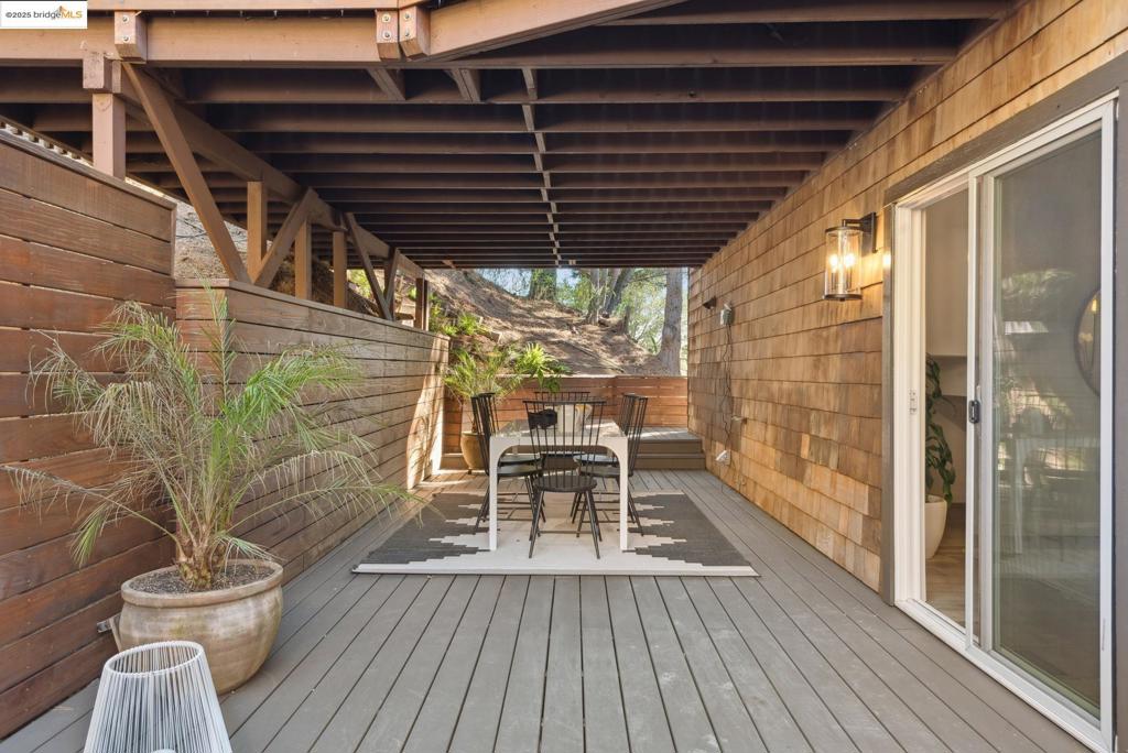 MONTCLAIR - Residential