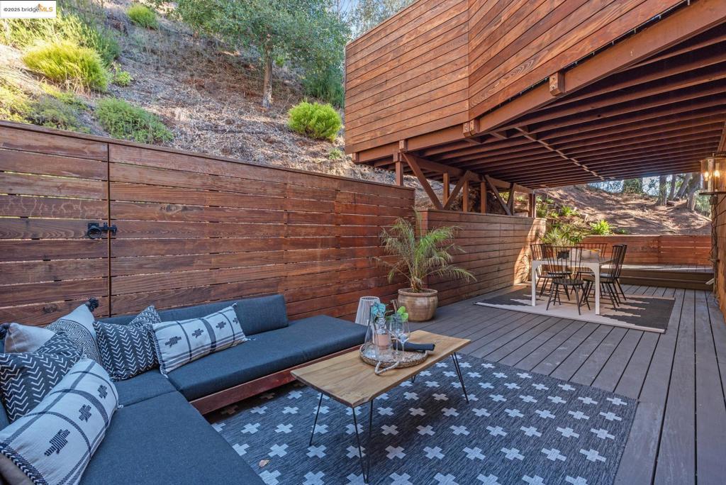 MONTCLAIR - Residential