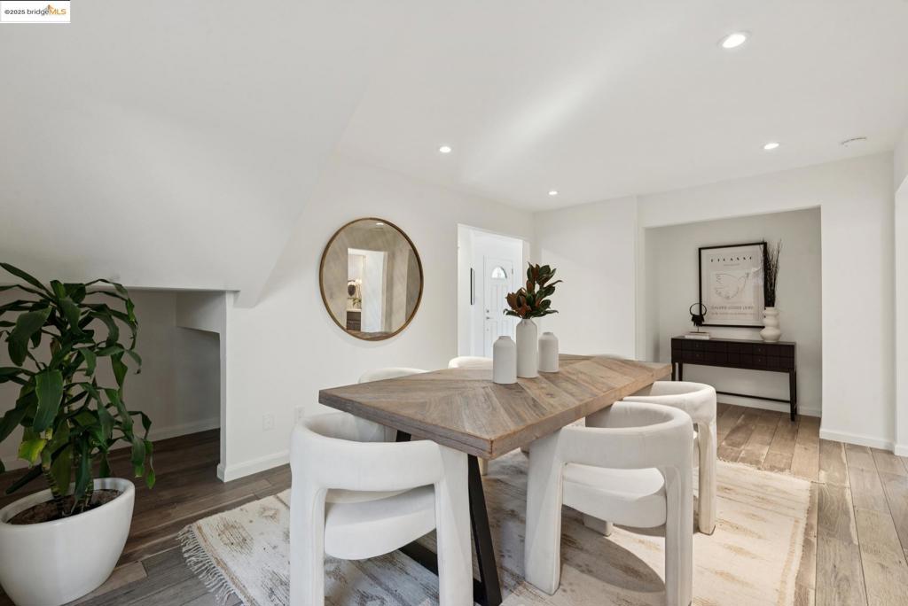MONTCLAIR - Residential