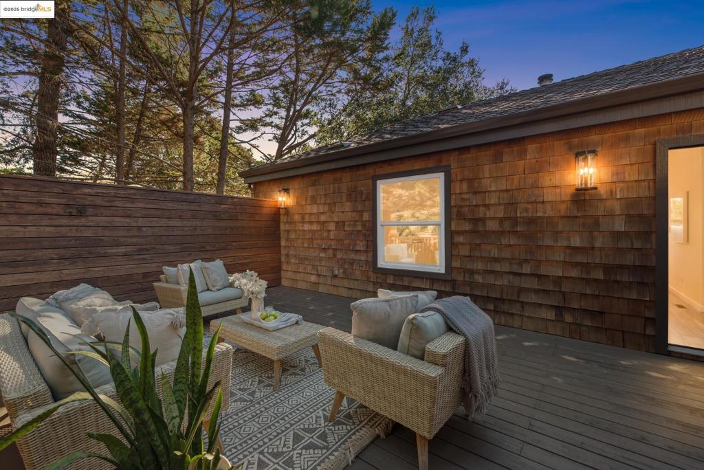 MONTCLAIR - Residential