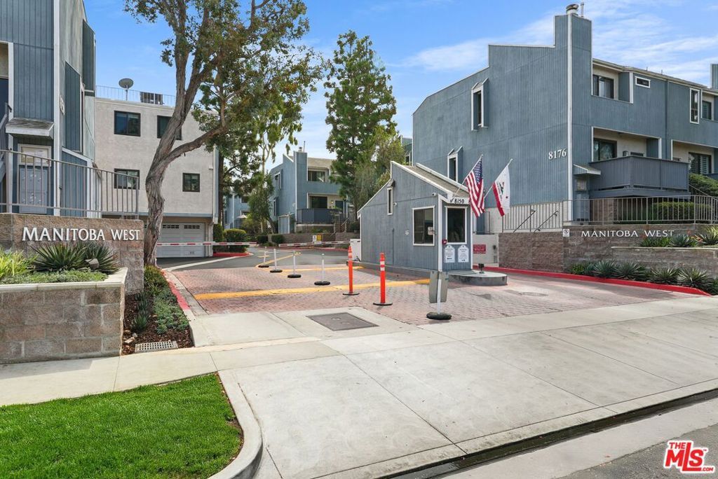Photo of 8160 Manitoba Street #113, Playa Del Rey, CA 90293 (MLS # 25554893)