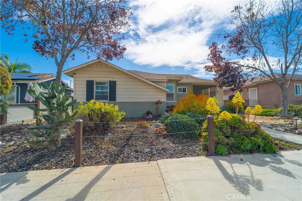 10462 Somerset Boulevard