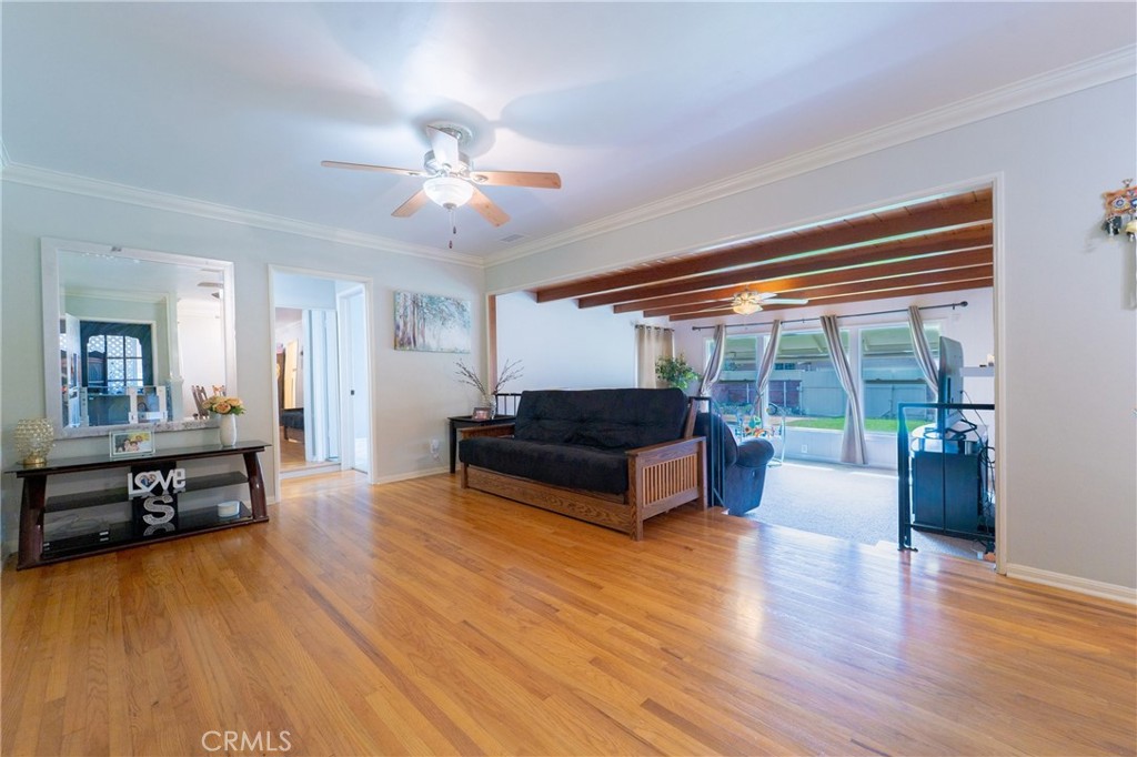 10462 Somerset Boulevard