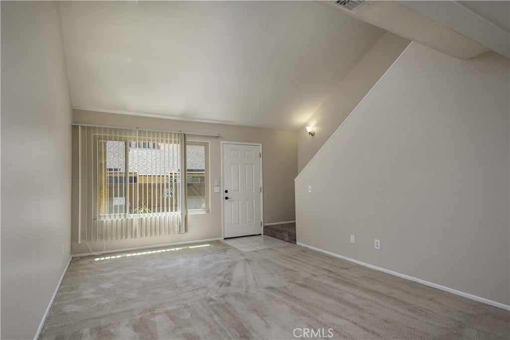 435 W 9th E1