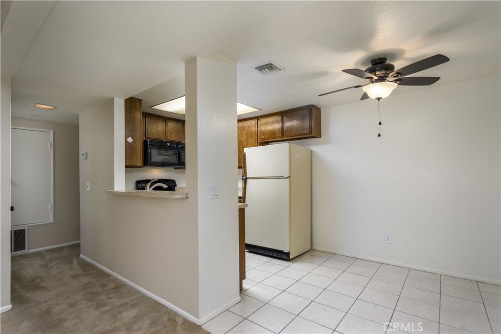 435 W 9th E1