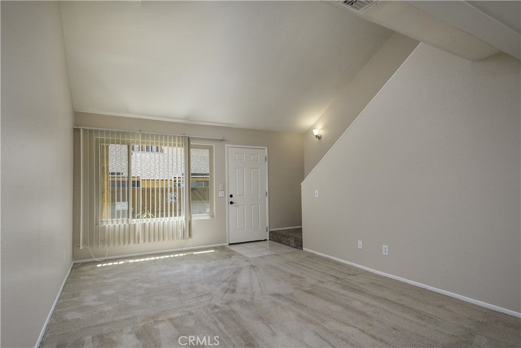 435 W 9th E1