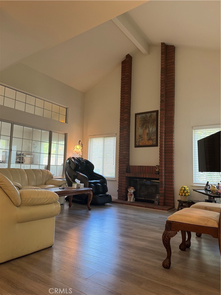 2801 Woodview Court