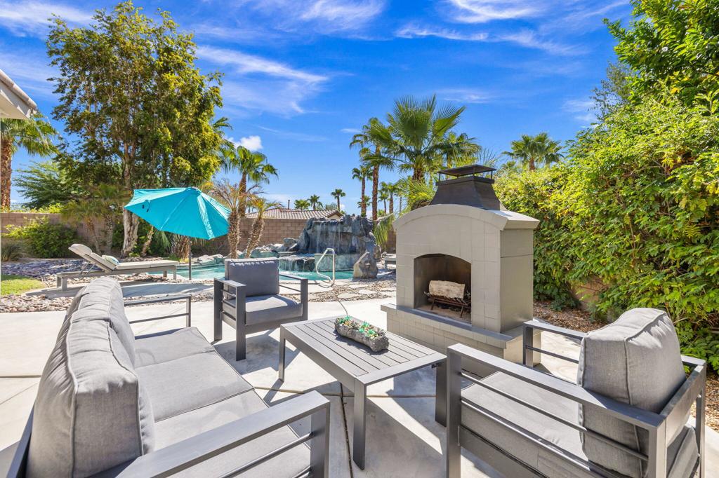 81207 Santa Rosa Court