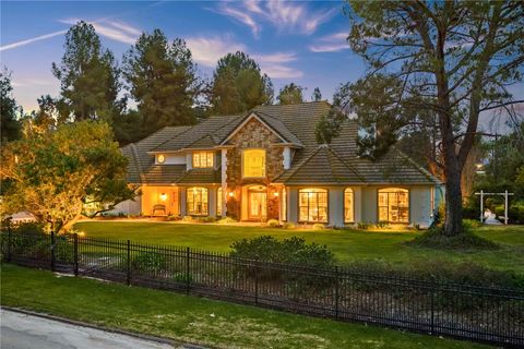 43925 El Lucero Temecula CA 92592