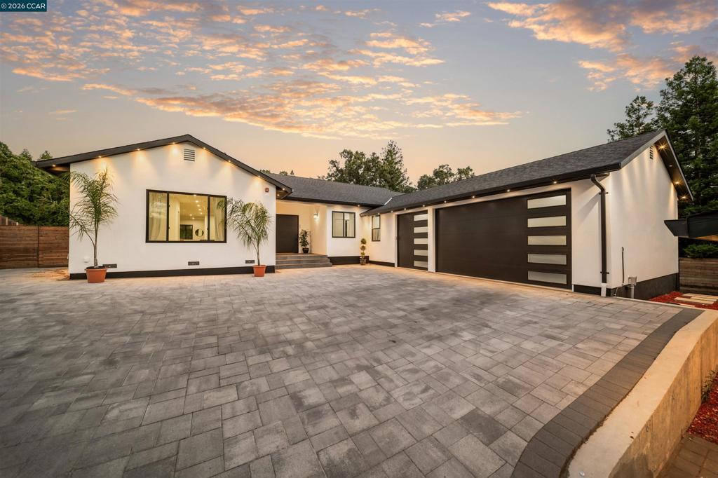 1080 Scots Ln