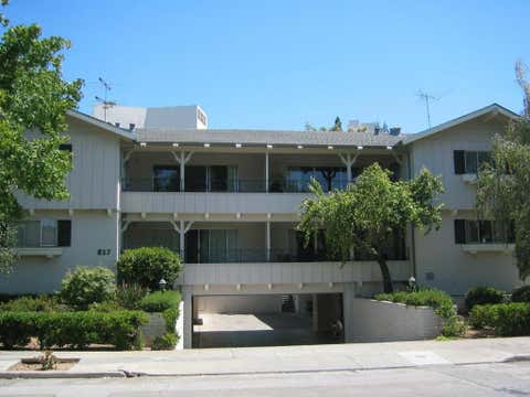 Photo of 837 Cowper Street, Palo Alto, CA 94301 (MLS # ML82056833)