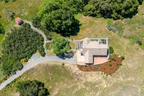 Tiny photo for 9500 Corona Road, Atascadero, CA 93422 (MLS # SC26088430)