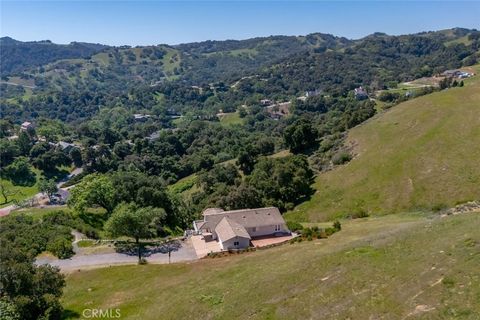 Tiny photo for 9500 Corona Road, Atascadero, CA 93422 (MLS # SC26088430)