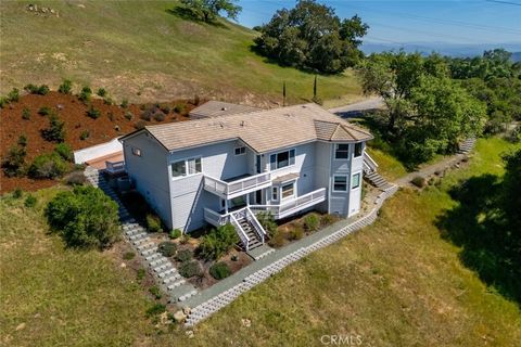 Tiny photo for 9500 Corona Road, Atascadero, CA 93422 (MLS # SC26088430)