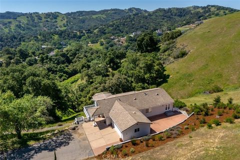 Tiny photo for 9500 Corona Road, Atascadero, CA 93422 (MLS # SC26088430)