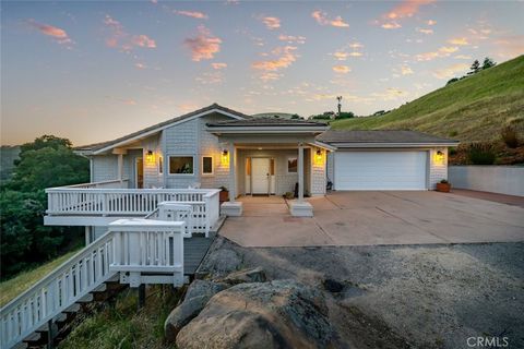 Tiny photo for 9500 Corona Road, Atascadero, CA 93422 (MLS # SC26088430)