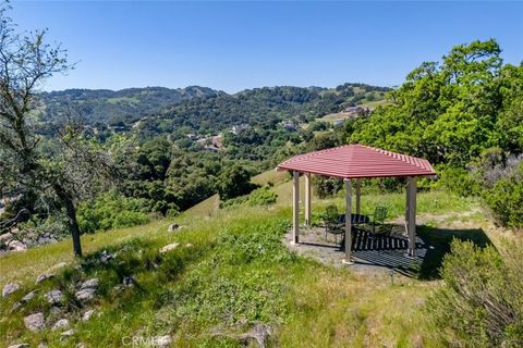 Tiny photo for 9500 Corona Road, Atascadero, CA 93422 (MLS # SC26088430)