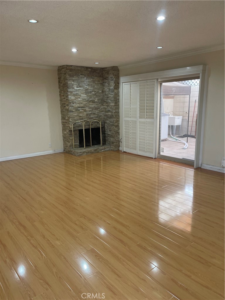 999 E Valley Boulevard E 20