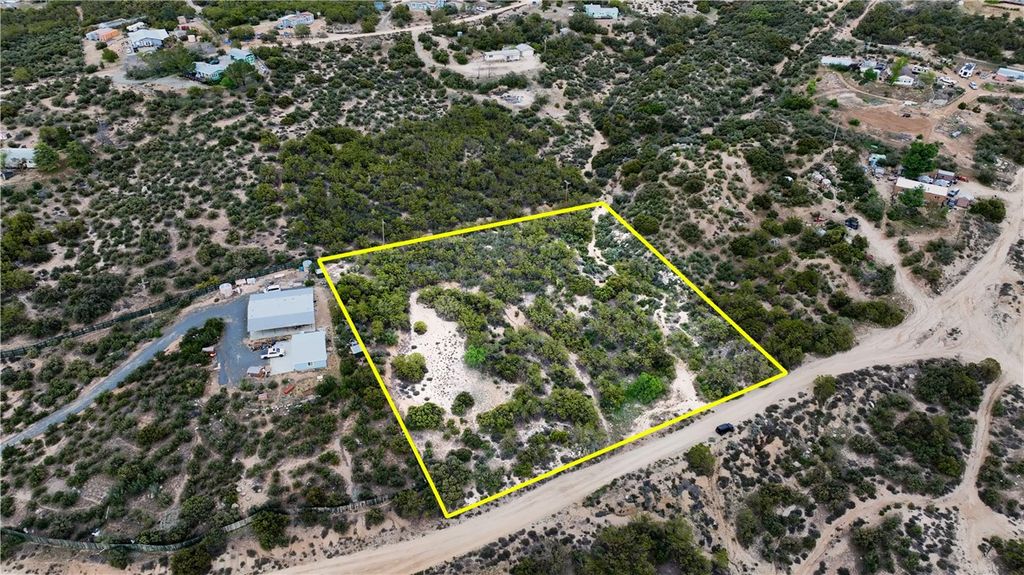 listing image 130728584007945750040