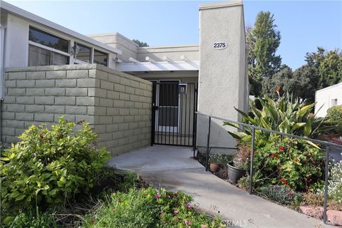 2375 Via Mariposa W B Laguna Woods CA 92637