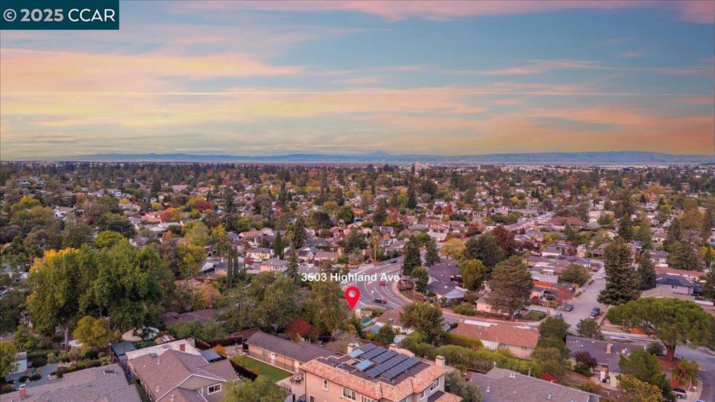 EMERALD HILLS - Residential